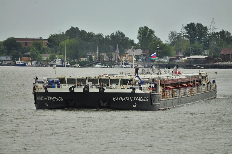 KAPITAN KRASNOV