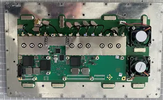 Завадозахищений приймач GNSS з цифровою антенною решіткою "Комета-М12" (Фото 2)