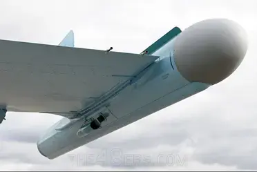 Багатофункціональний авіаційний комплекс радіоелектронної боротьтби "Хибина" (виріб Л-175В-02) (Фото 256)