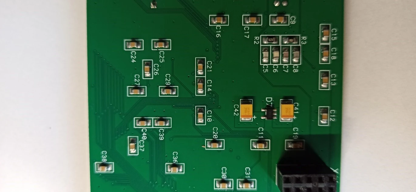 Tantalum capacitor (Photo 256)