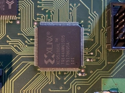 Integrated microcircuit XILINX