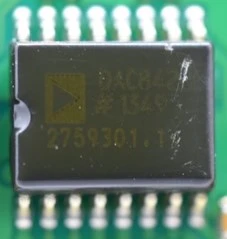 Broadband operational amplifier with high output power