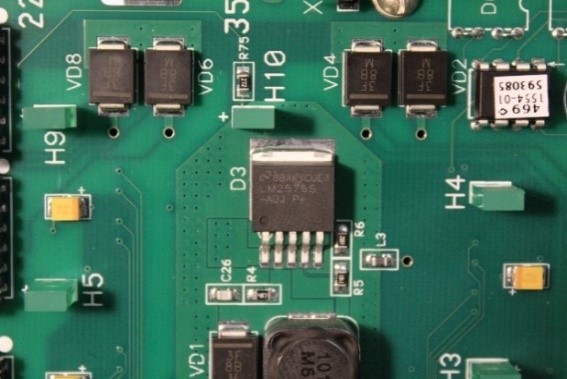  Integrated microcircuit