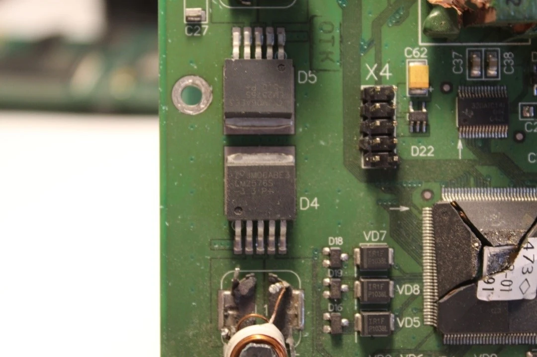 Microcircuit (Photo 256)