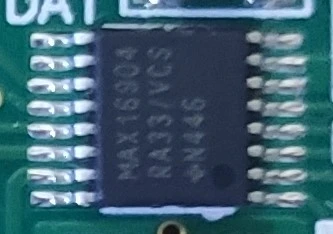 Synchronous step-down converter (Photo 256)