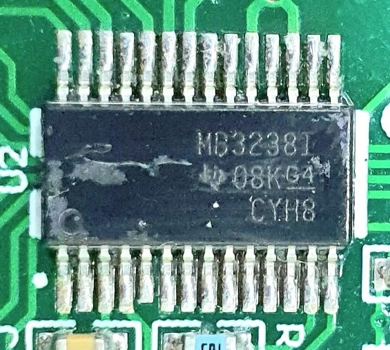 Multi-channel linear driver/receiver (Photo 256)