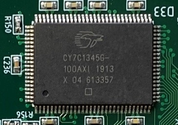  128 KB × 36 cache memory is designed for interaction with high-speed microprocessors