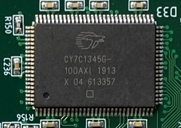 128 KB × 36 cache memory is designed for interaction with high-speed microprocessors