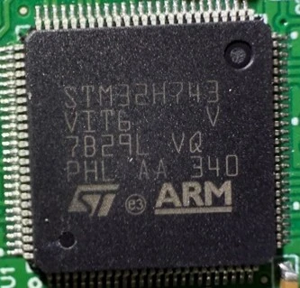 A 32-bit microcontroller