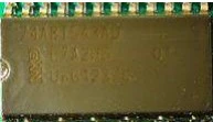 Microcircuit (receiver with eight-time latching and double inclusion (3 states))