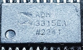 A transceiver with a serial port (Photo 256)