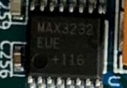  MAX3232 transceiver