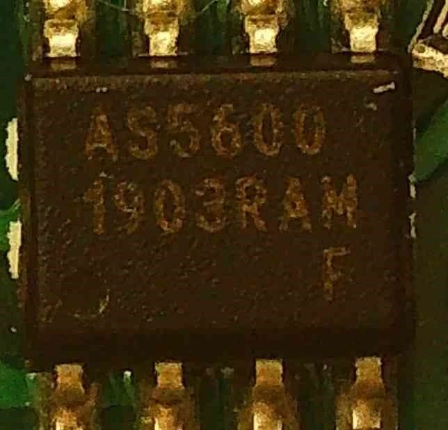 Non-contact magnetic angle sensor with I2C interface