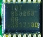 CMOS TTL-compatible dual 4:1 multiplexer/demultiplexer