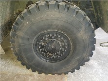  Car tire Michelin XZL+, (undercarriage)