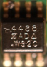  CPU microcircuit with differential outputs