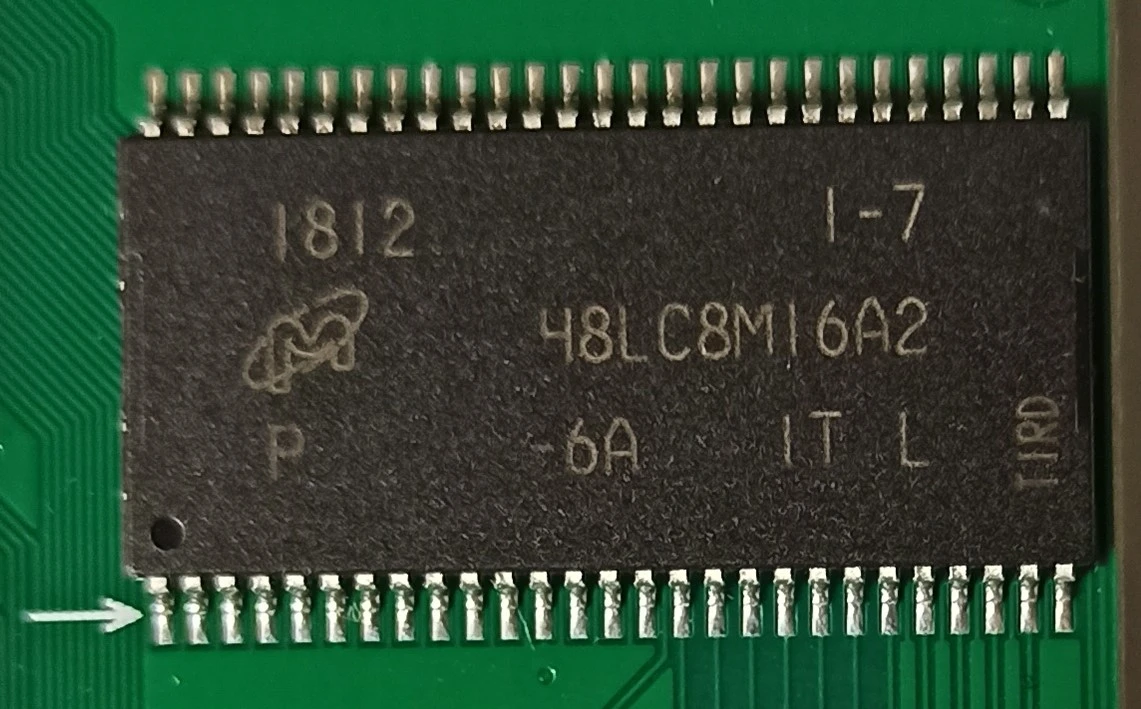 Microcircuit (Photo 256)