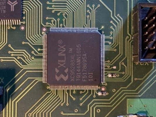  Integrated microcircuit XILINX