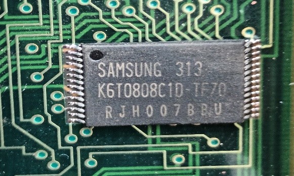  256 kbit RAM memory