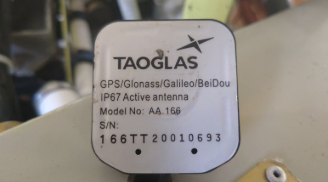  GPS/GLONASS/Galileo/BeiDou IP67 Active antenna