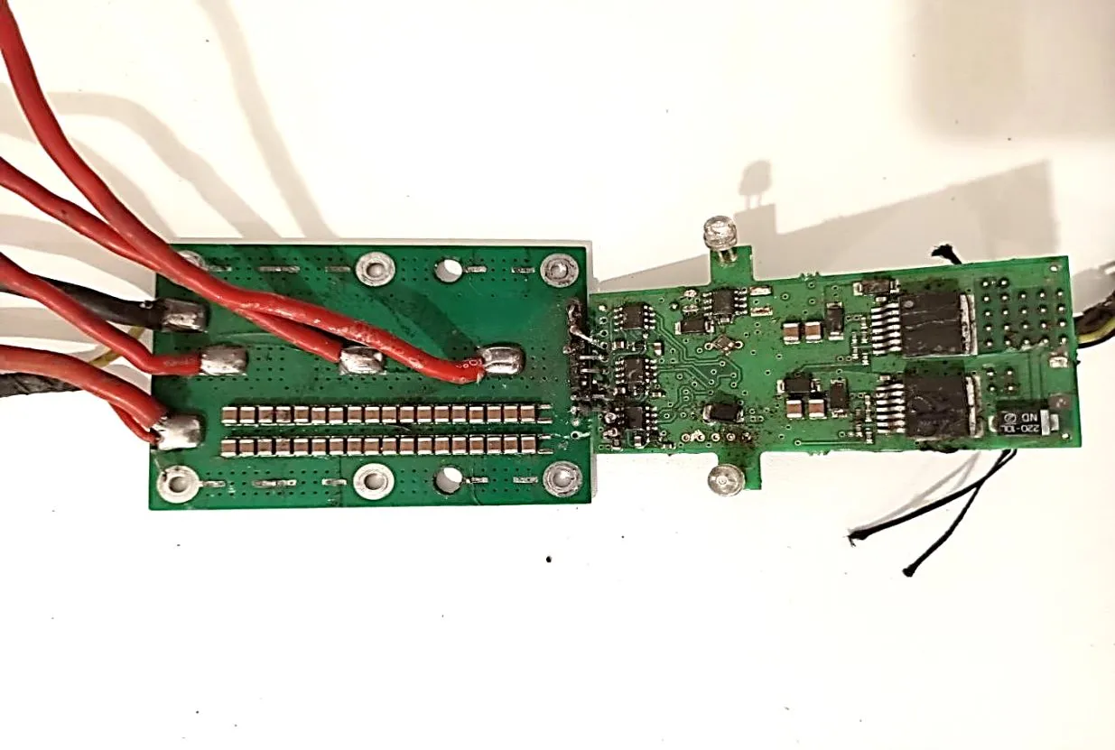 Microcircuit (Photo 256)