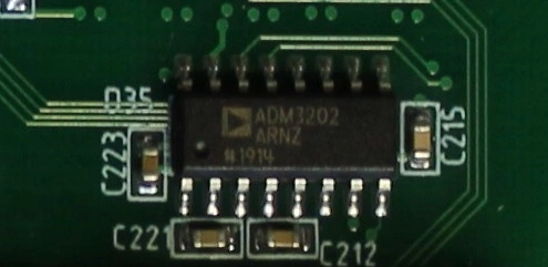 Transceiver, Uzhivl, B = 3.0...5.5; Max. Swiss per, kbit/c = 460; Texp, °С = -40...+85; Input type interf. = Full Duplex