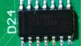 Low-power 3.3 V transceiver for RS-485 and RS-422 communication. (Photo 256)