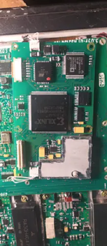 Low voltage comparator