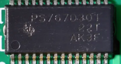 Voltage regulator with two outputs (Photo 256)