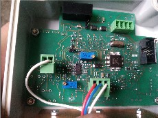  8-Bit Microcontroller ADuC8xx 8052 CISC 62KB Flash 3.3V/5V 52-Pin MQFP. Microconverter, 12-bit ADCs and DACs with built-in 62KB Flash MCU.