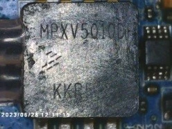 Silicon pressure sensor