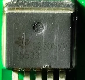 Voltage regulator (Photo 256)