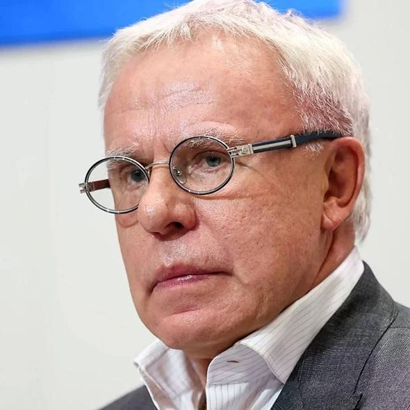 ФЕТІСОВ В'ячеслав Олександрович