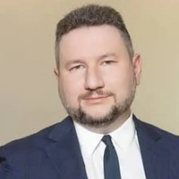 КОСТІН Владислав В'ячеславович