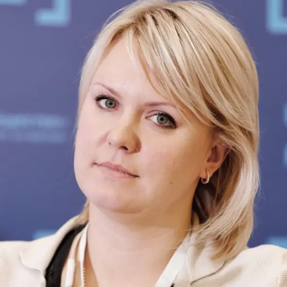 ЗИМОВА Юлия Константиновна