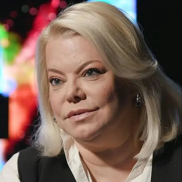 ПОПЛАВСЬКА Яна Євгеніївна