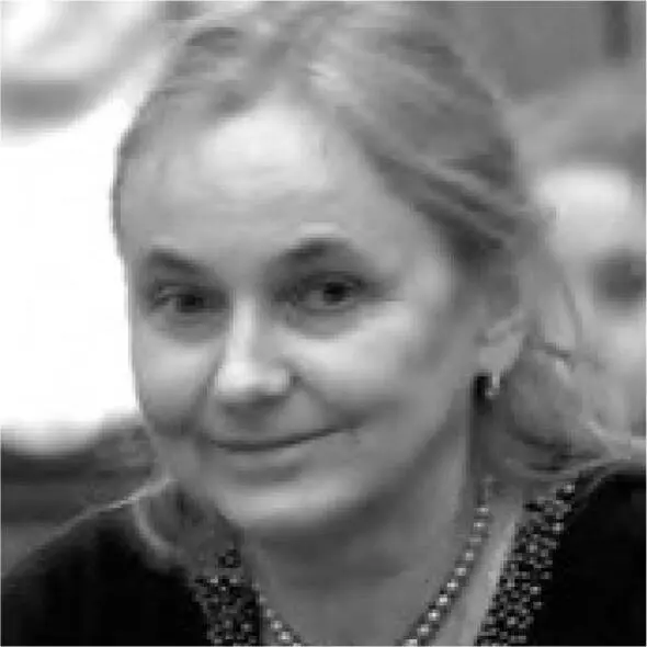 VAKHTINA Marina Yurievna