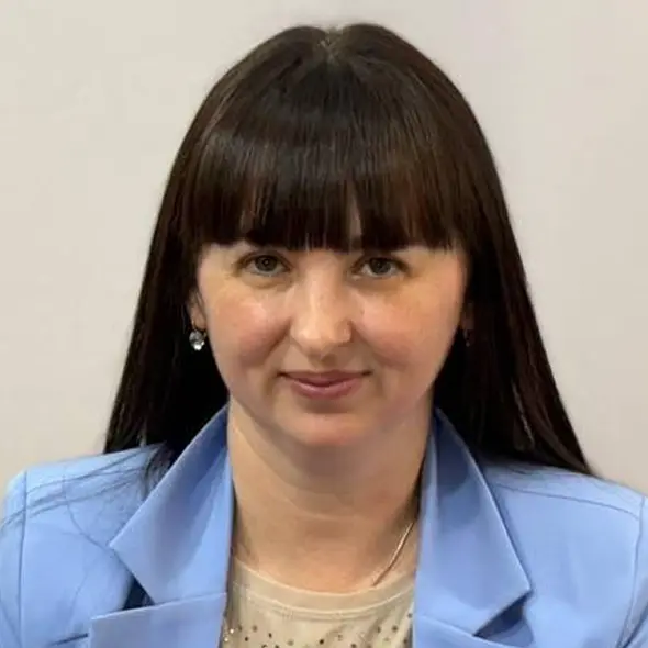 КИРИЛЛОВА / Надель Олена Олександрівна