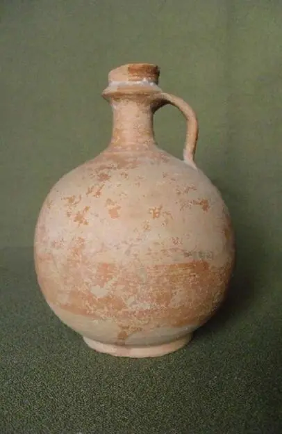 Red-clay lekythos