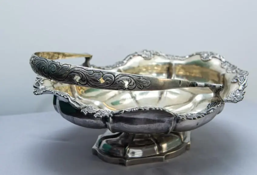 Silver candy bowl of the 19th century