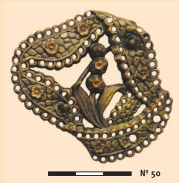 Copper brooch (Photo 256)