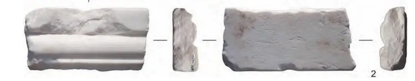 Фрагмент карниза с граффити